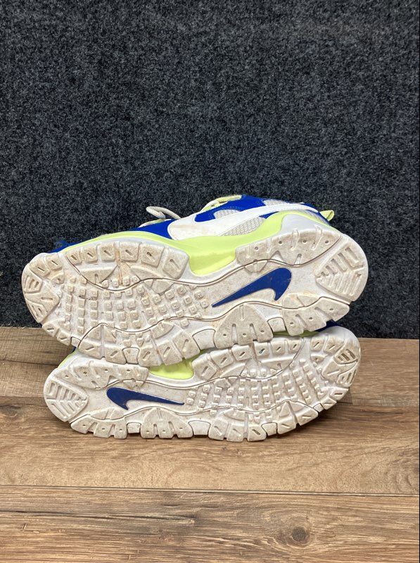 Nike Air Barrage Low GS Game Royal Volt White Sneakers Size 7Y FN6972-480
