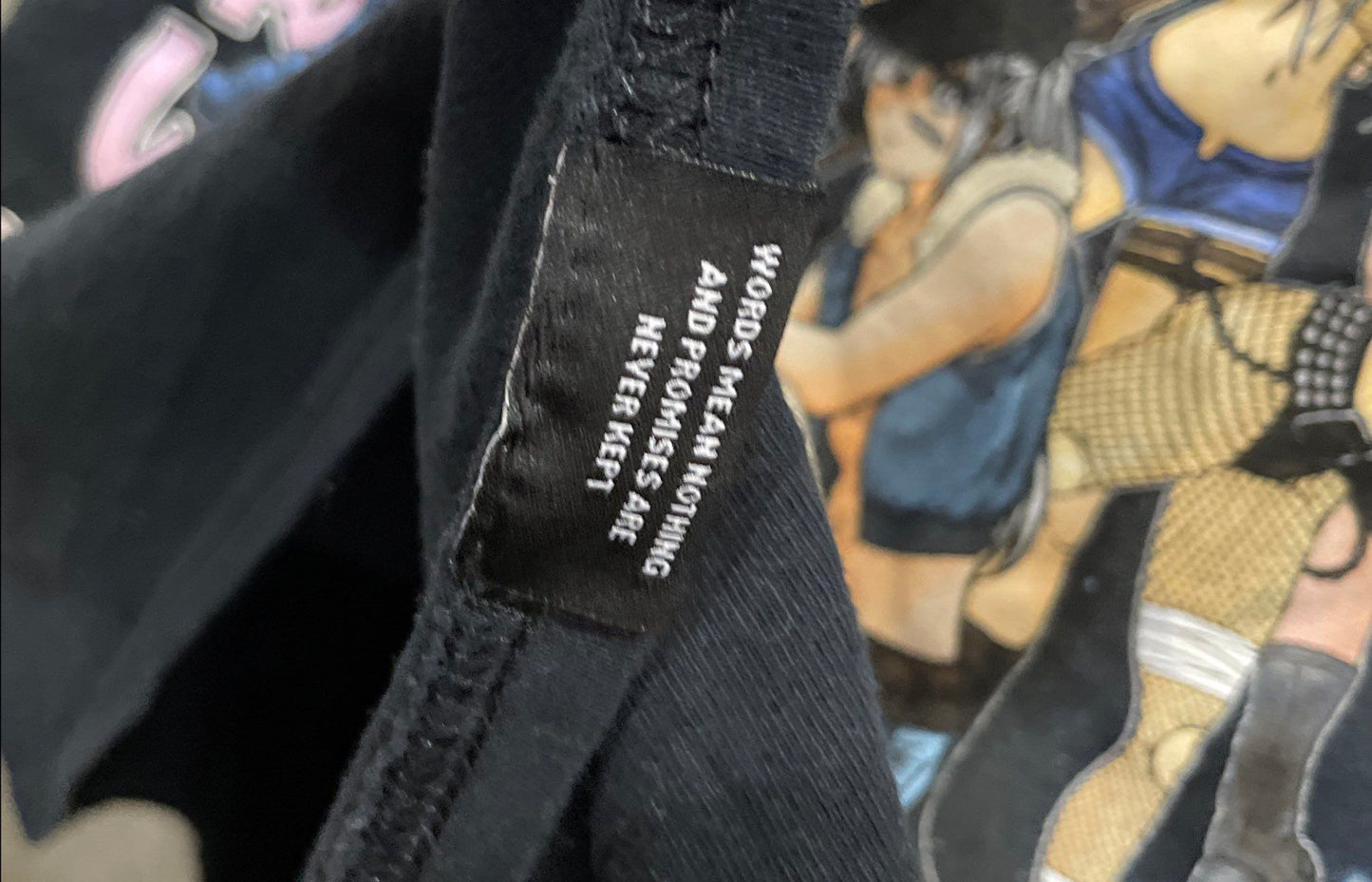 Broken Promises Men's Black Anime Girls Graphic Streetwear T-Shirt Sz S