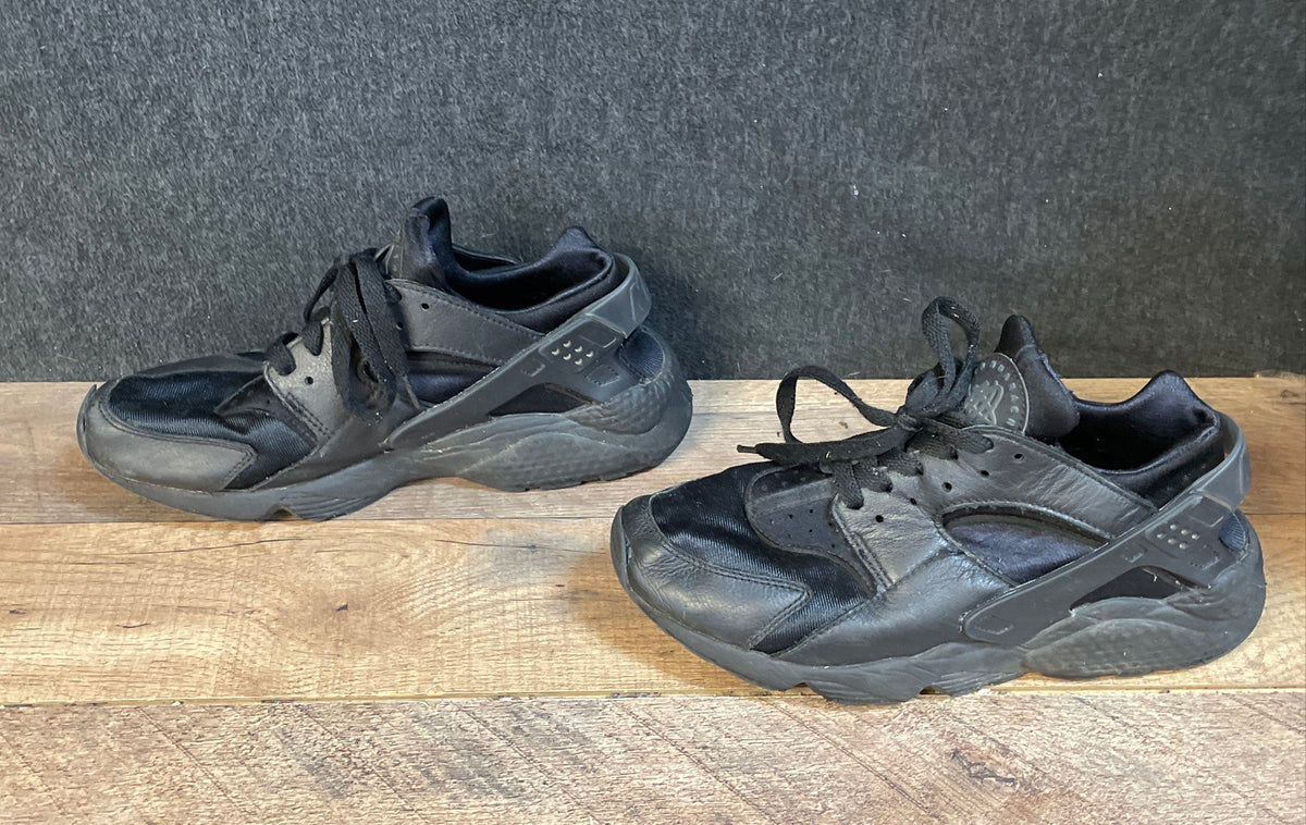 Nike Air Huarache Triple Black All Black Men's Lifestyle Sneakers Size 8