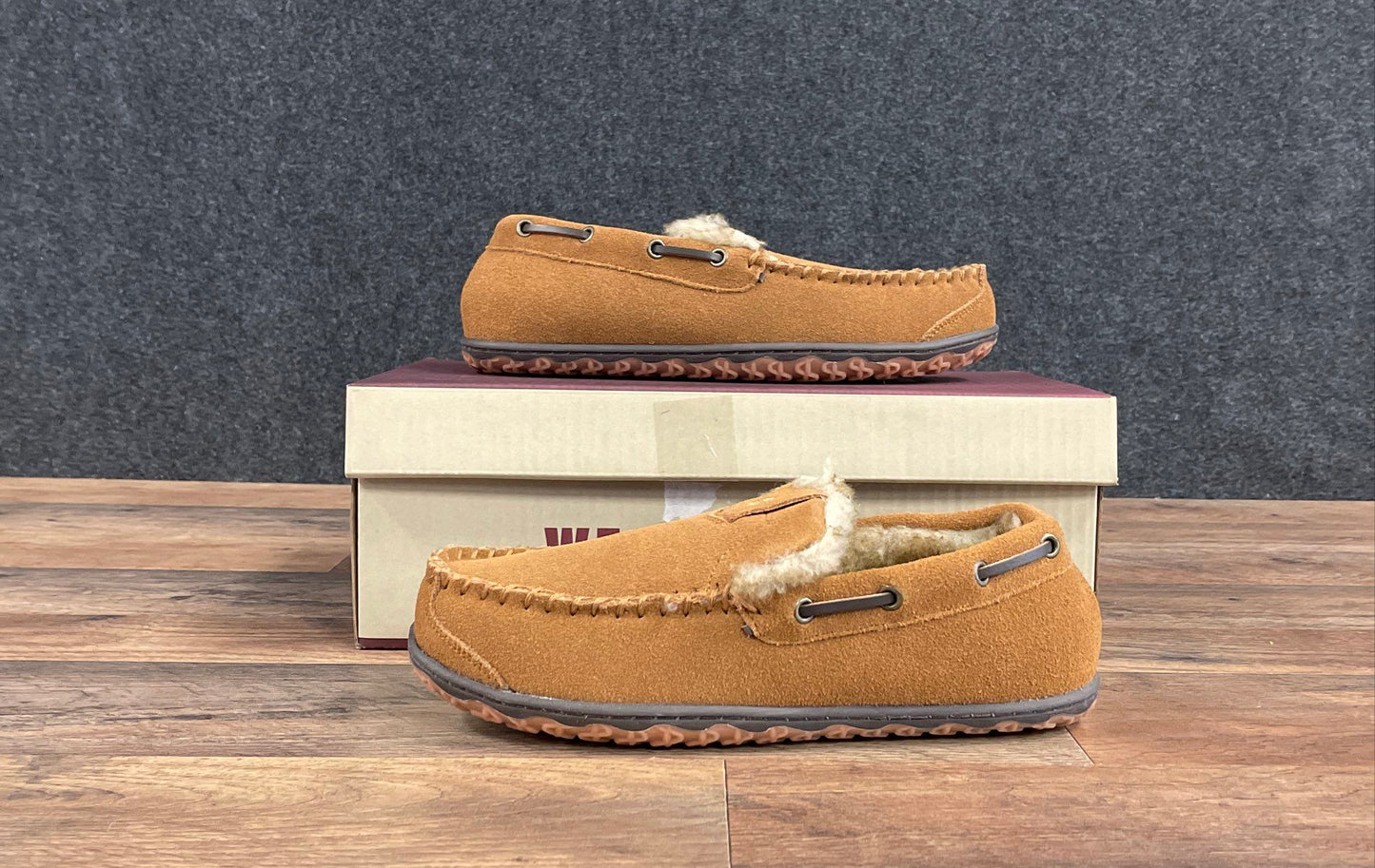 RedHead Suede Moccasin Slippers Tan Brown Men's Size 8 DS