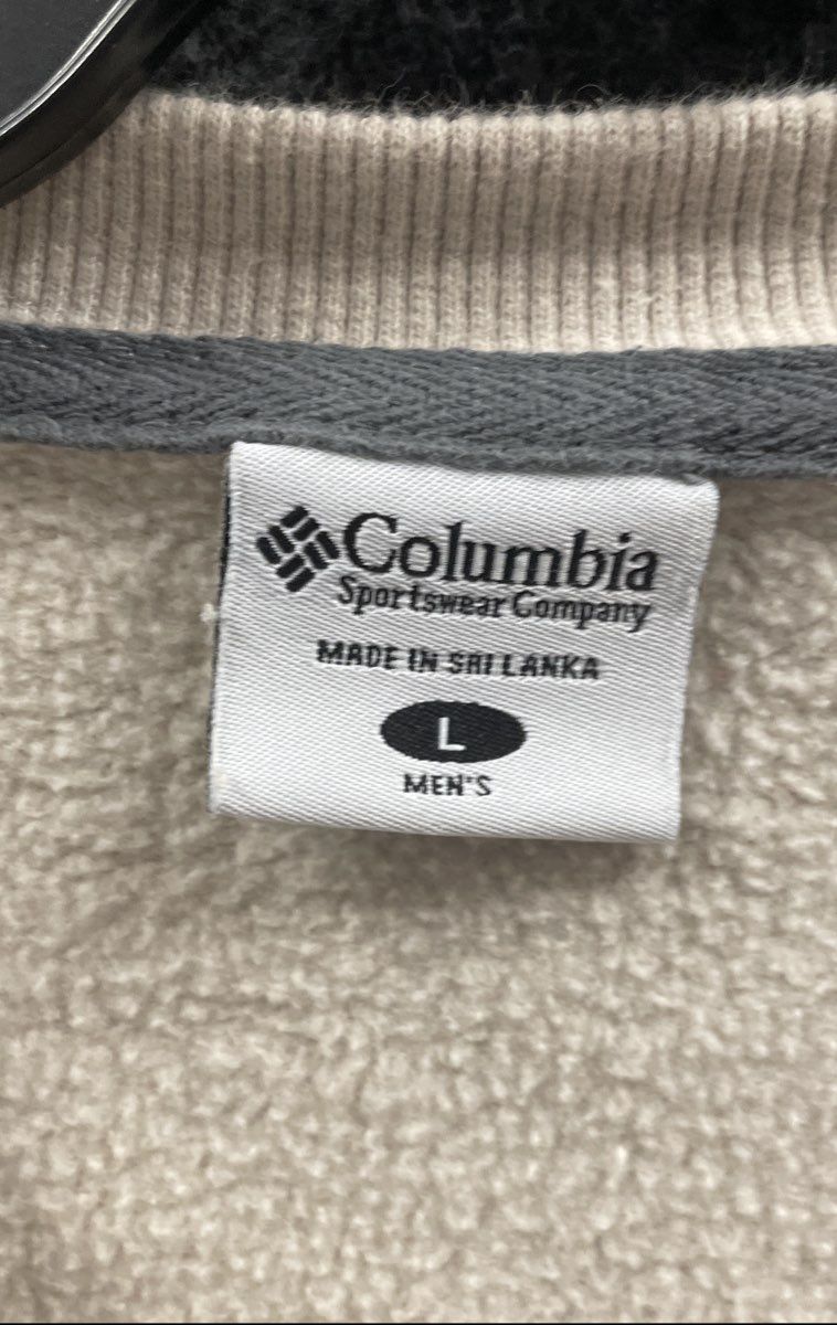 Columbia Men's Sweatshirt Beige Deer Graphic Crewneck Logo Size L