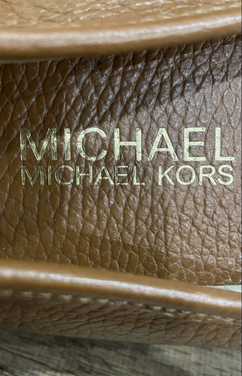 Michael Kors Fulton Brown Pebbled Leather MK Logo Ballet Flat Size 6.5