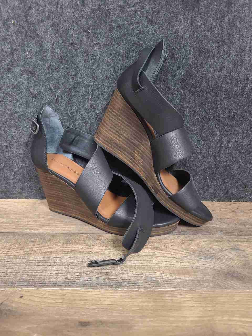 Lucky Brand Black Leather Ankle Strap Wedge Sandals Women's Size 7.5