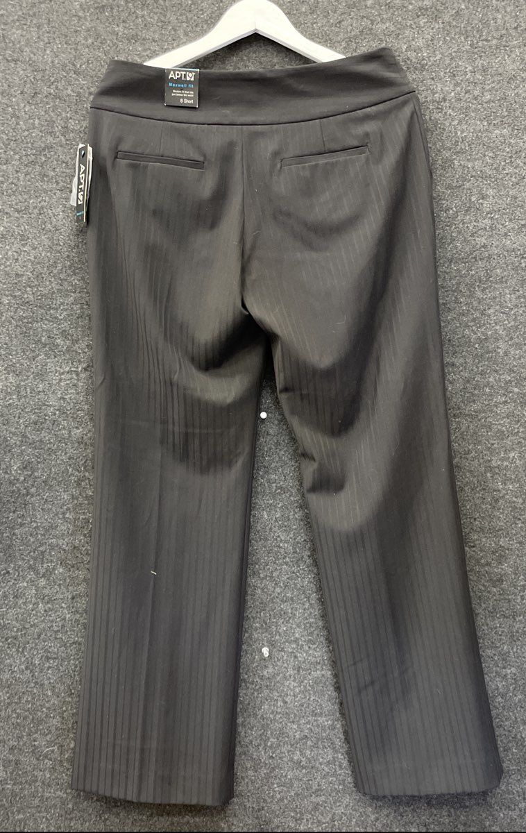 Apt. 9 Women's Black Pinstripe Dress Pants Maxwell Fit NWT Sz 8 Short