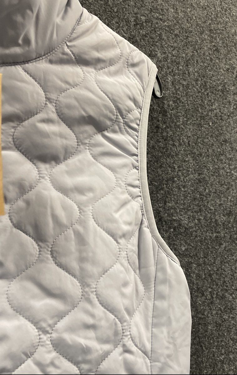 Asics Men's Grey Woven Quilted Full Zip Mock Neck Running Vest Sz S NWT