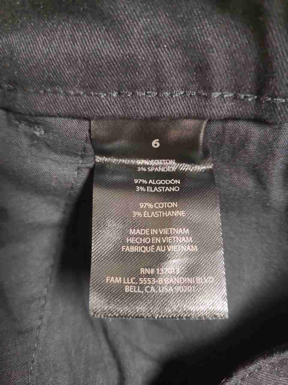 Banana Republic Women's Black Pleated Cotton Blend Shorts NWT Size 6