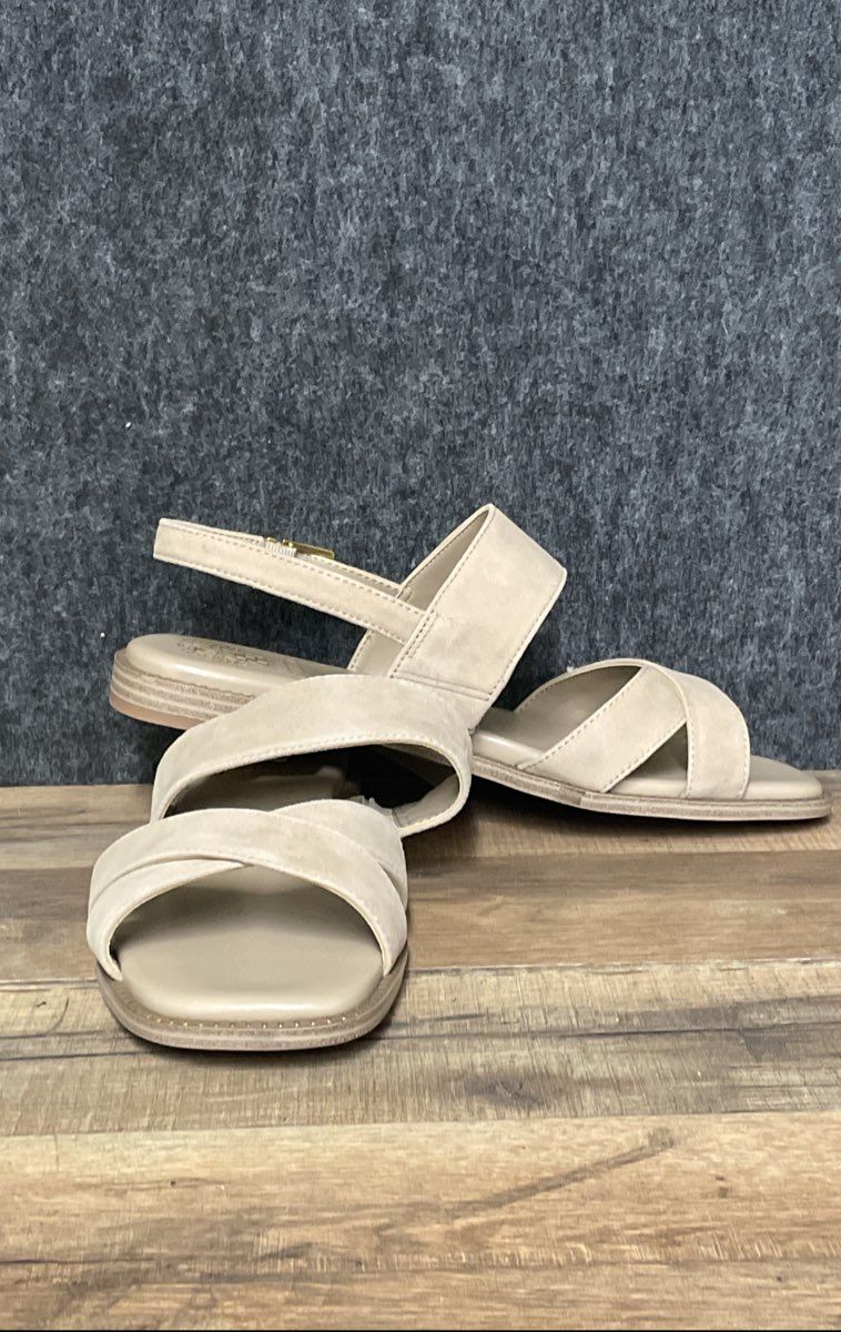 Vince Camuto Naima Tan Strappy Flat Slingback Sandals Women's Size 9.5