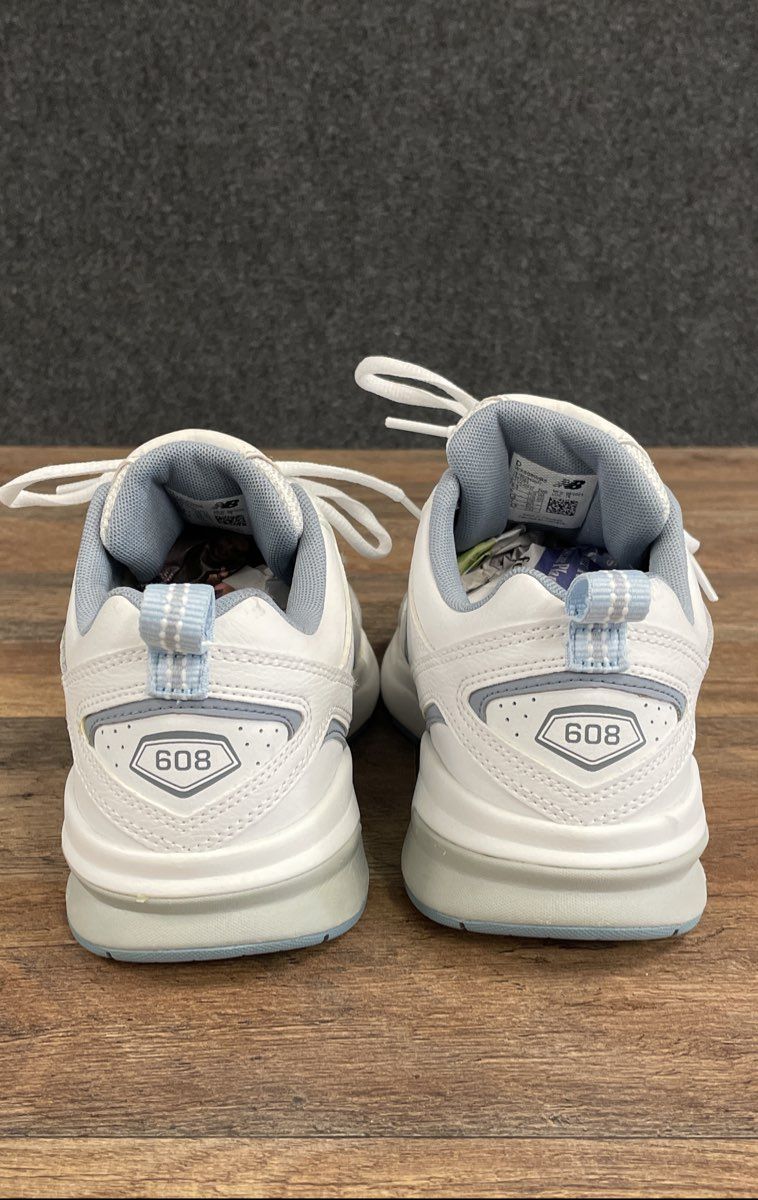 New Balance 608v5 White Light Blue Cross Training Shoes Women's Size 6.5 D Wide
