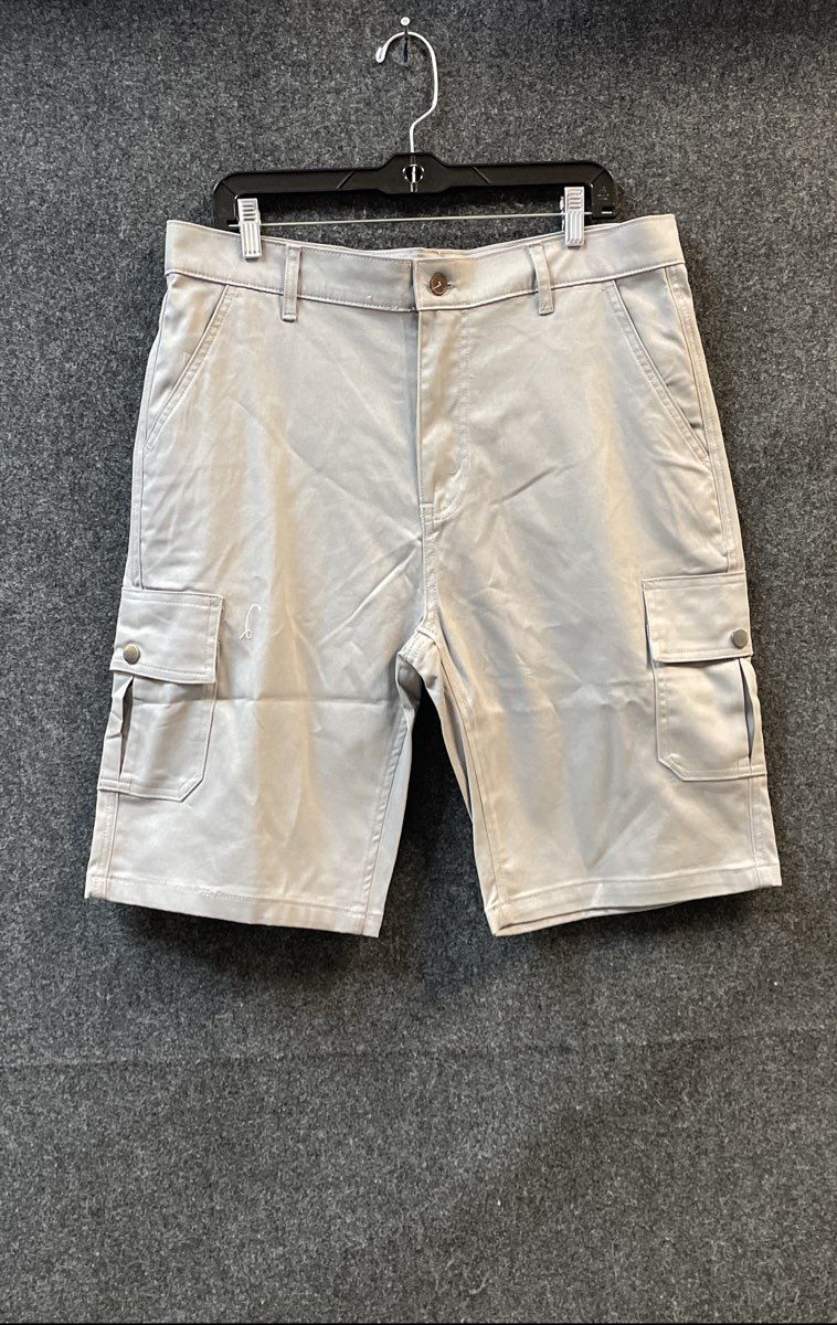 Roaming Soul Men's Cargo Shorts Light Grey Cotton Spandex NWT Size 34