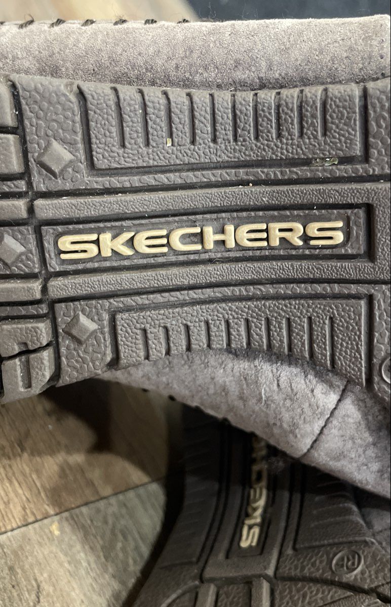 Skechers Bikers Relaxed Fit Chocolate Leather Mid Top Sneaker Boots Women's Sz 9