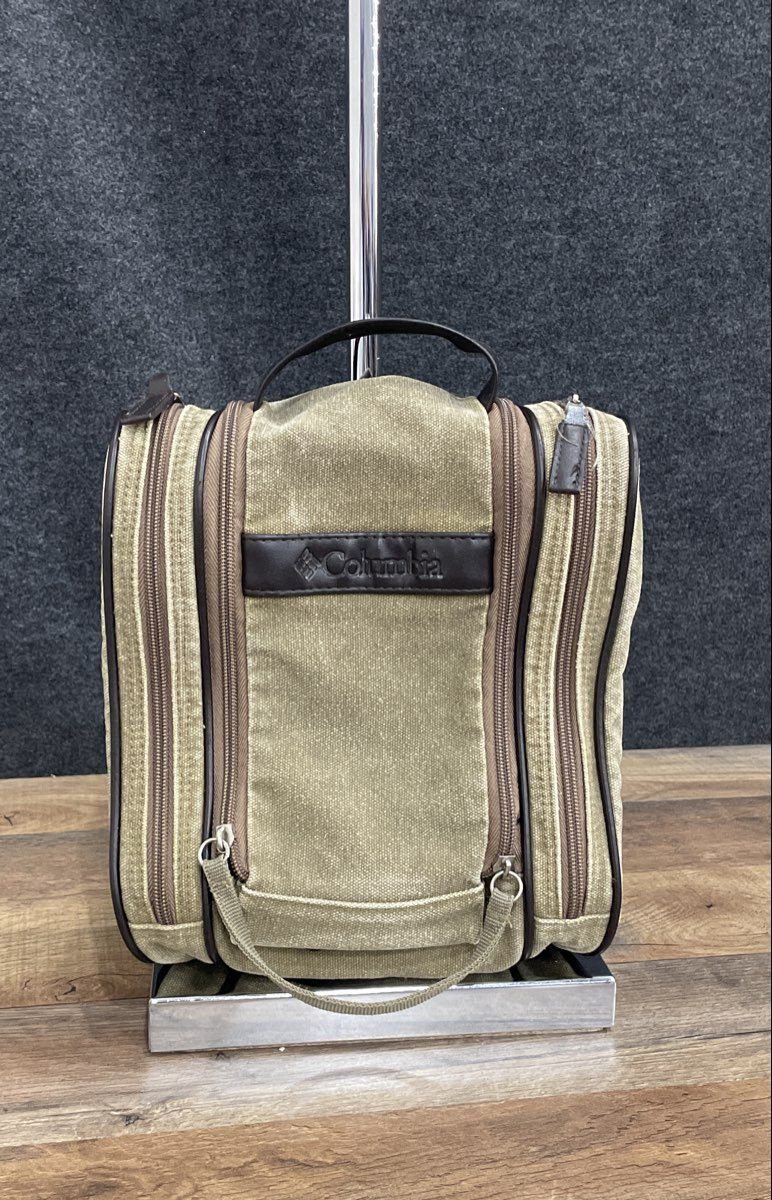 Columbia Green Canvas Hanging Toiletry Bag Travel Organizer Multi Compartment