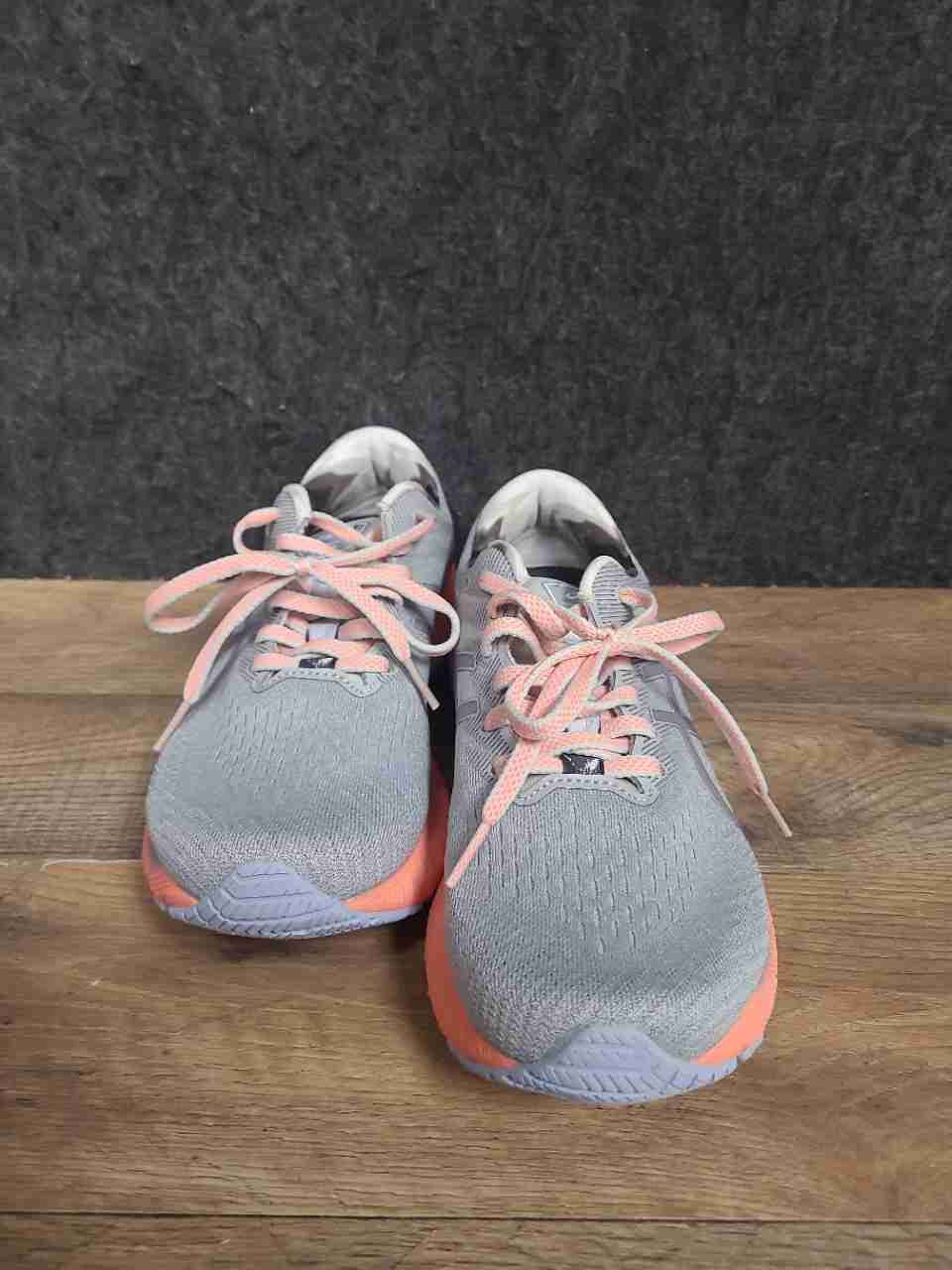 Asics GT-2000 9 Mist Blazing Coral Women's Running Shoes Size 8