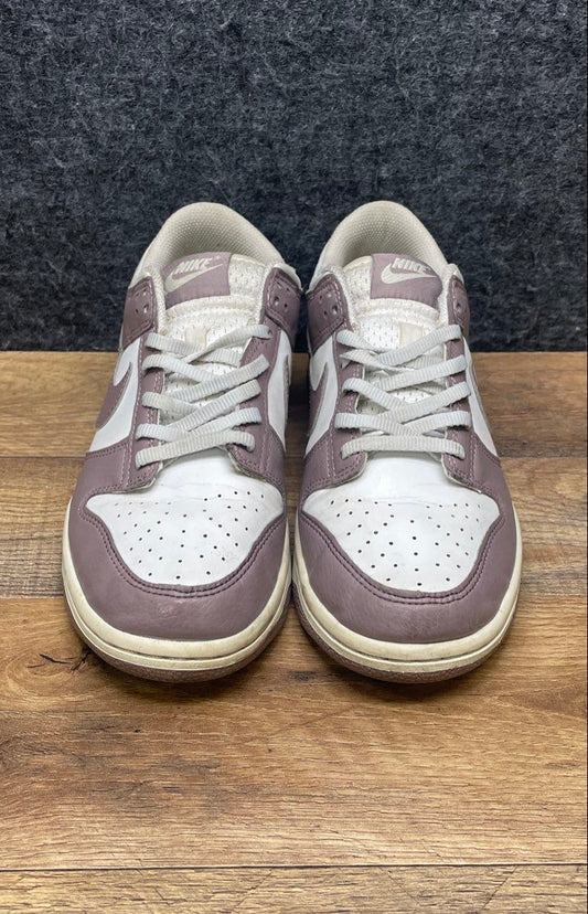 Nike Dunk Low GS Taupe Grey Summit White Sneakers Size 6.5Y