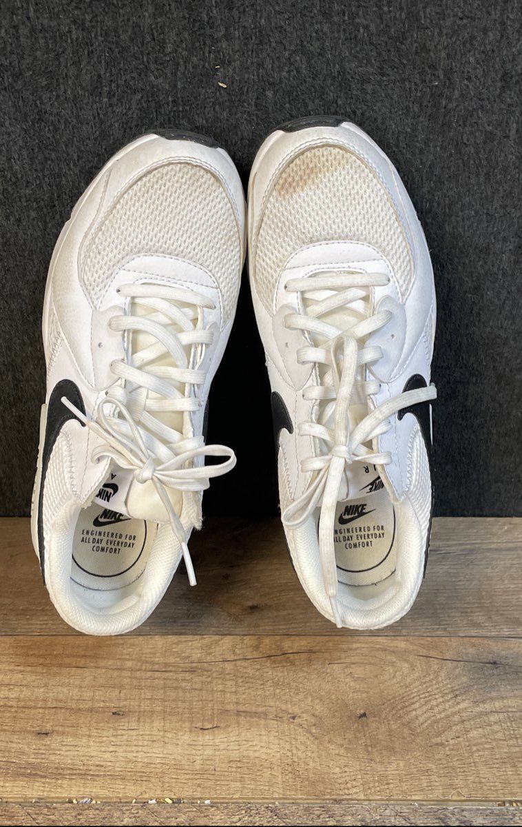 Nike Air Max Excee White Black Women's Sneakers Size 8.5