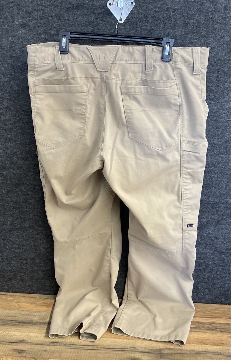 5.11 Tactical Men's Tan Khaki Cargo Tactical Utility Pants Size 38x30