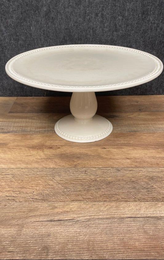 String of Pearls Cake Stand