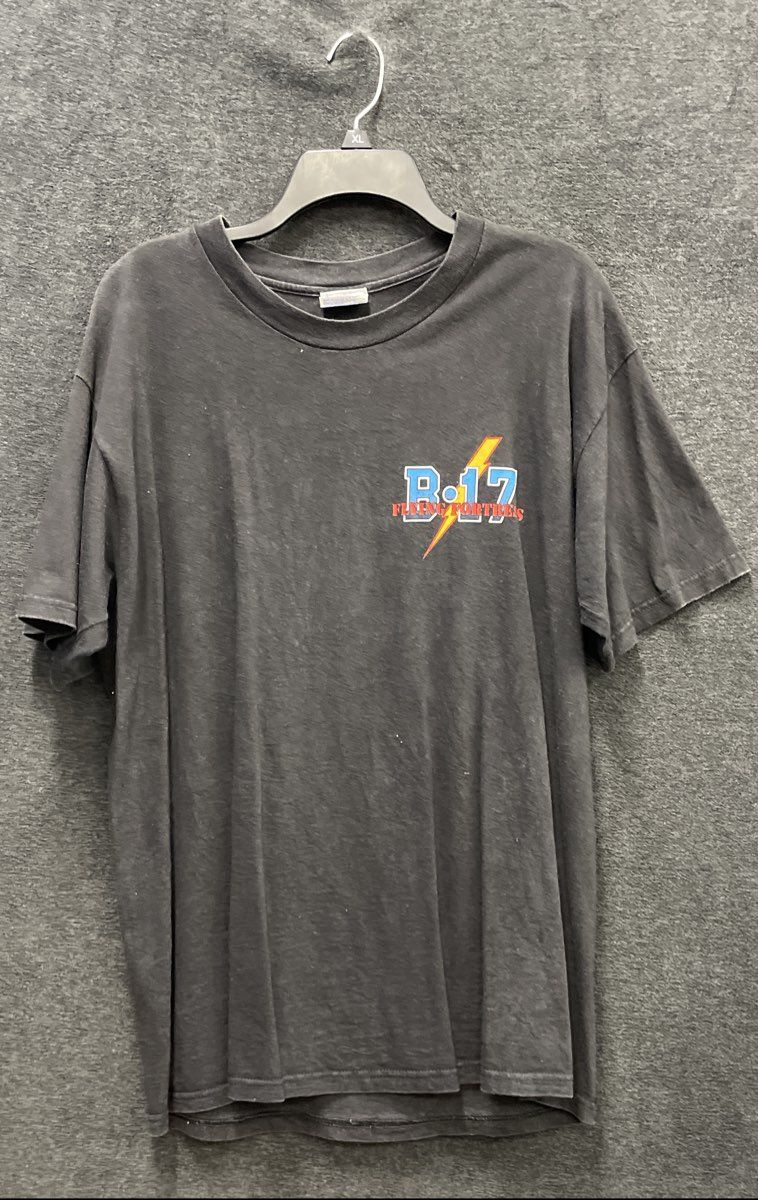 Vintage 90s B-17 Flying Fortress Aluminum Overcast Pinup Hanes Beefy-T Sz L
