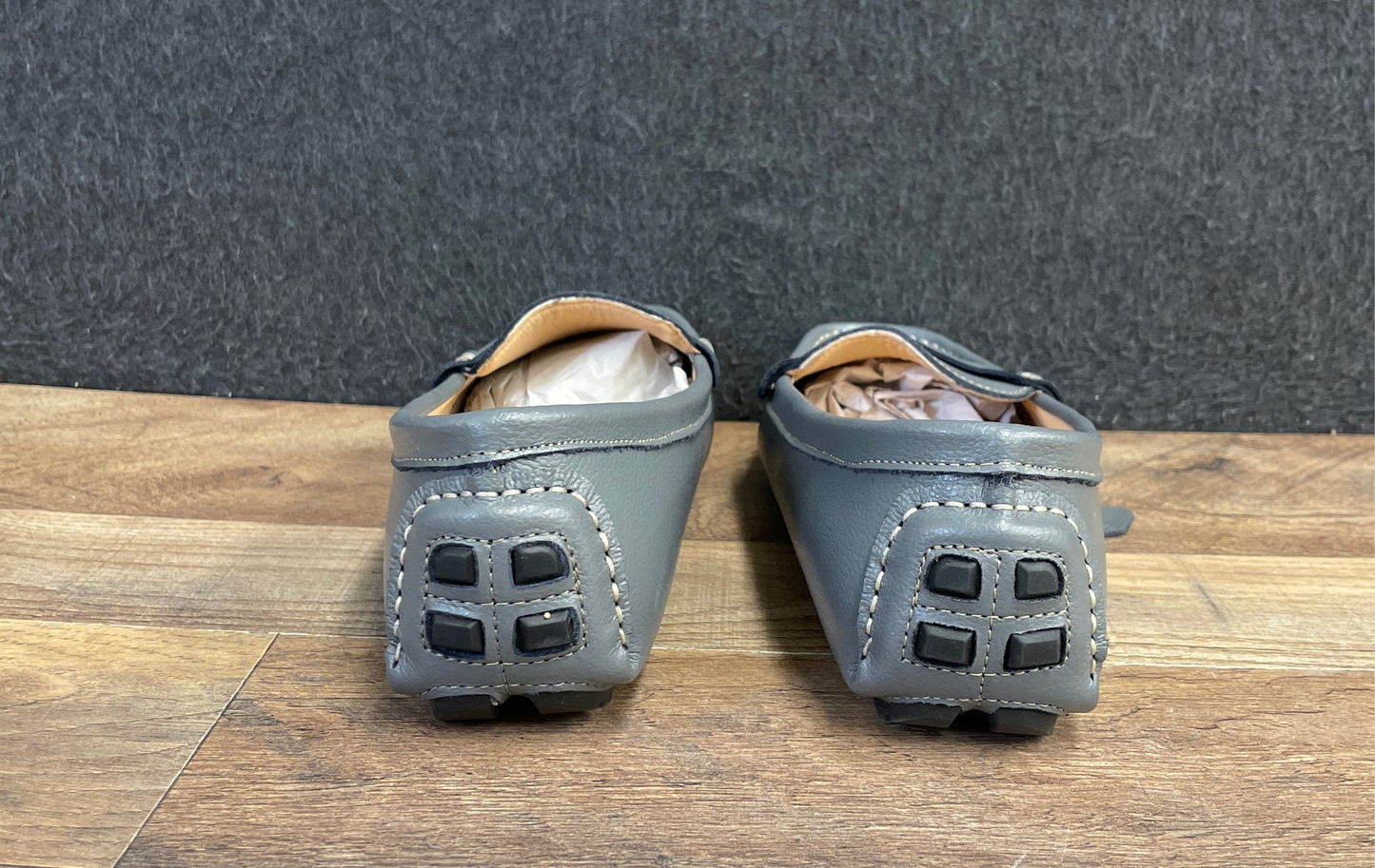 Artisure Classic Comfort Grey Leather Penny Loafers Women's Size 9