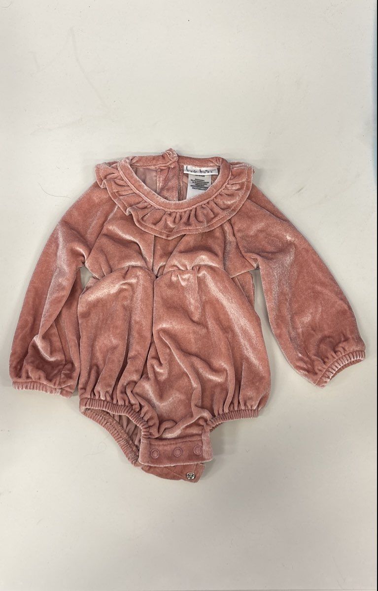 Nicole Miller New York Baby Girls Pink Velvet Ruffle Romper Sz 0/3M