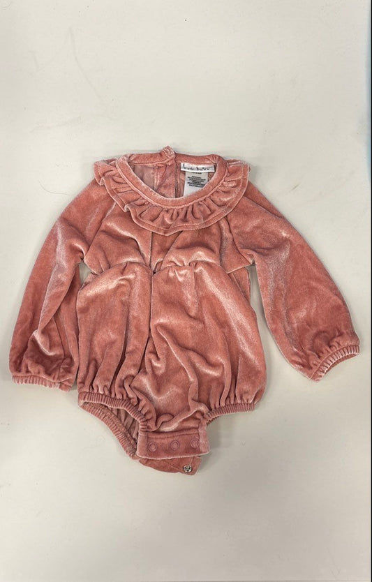 Nicole Miller New York Baby Girls Pink Velvet Ruffle Romper Sz 0/3M