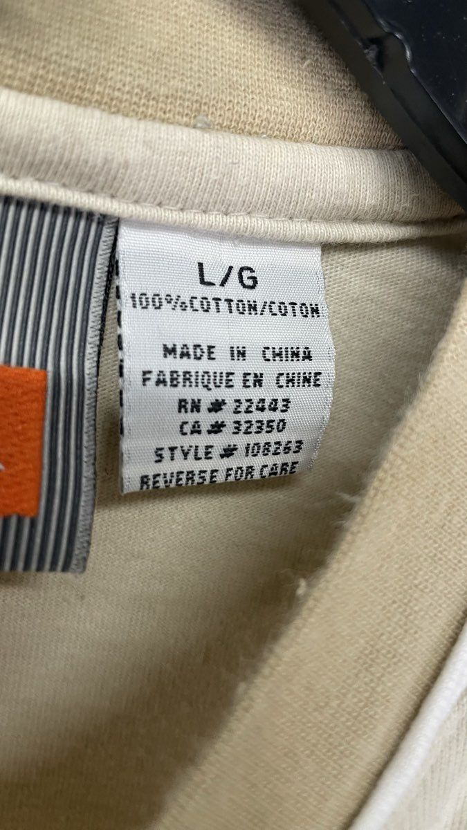 Vintage Y2K Quiksilver Men's Cream Tan Shoulder Stripe Cotton T-Shirt Sz L