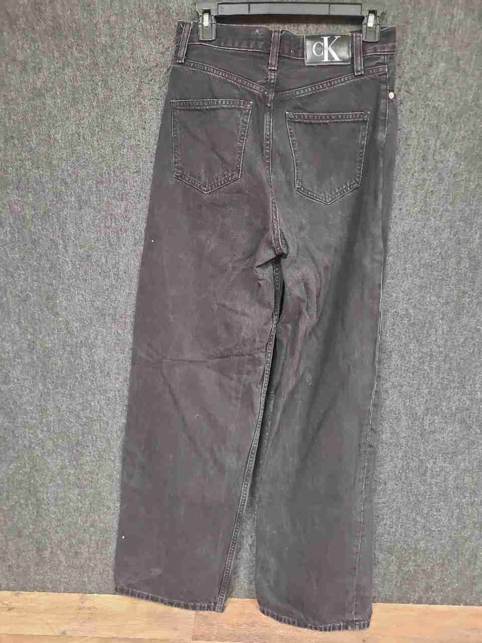 Calvin Klein Jeans Women's High Rise Relaxed Washed Black Cotton Jeans Sz 26