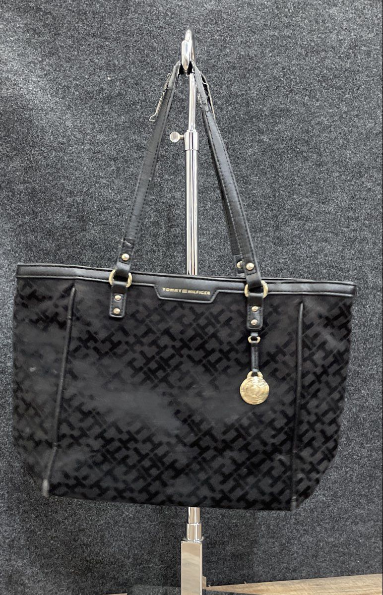 Tommy Hilfiger Black Monogram Fabric Leather Large Tote Bag Gold Tone Charm