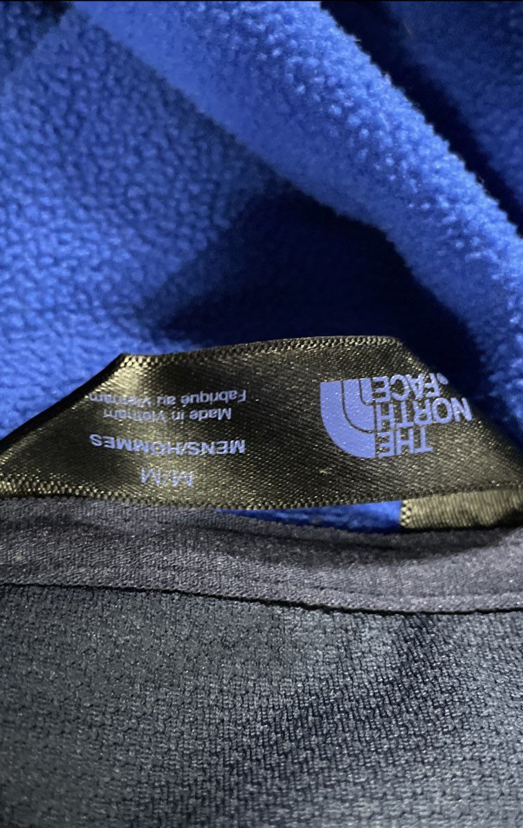 The North Face Men's Blue Pullover Fleece Hoodie Logo Kangaroo Pocket Size M