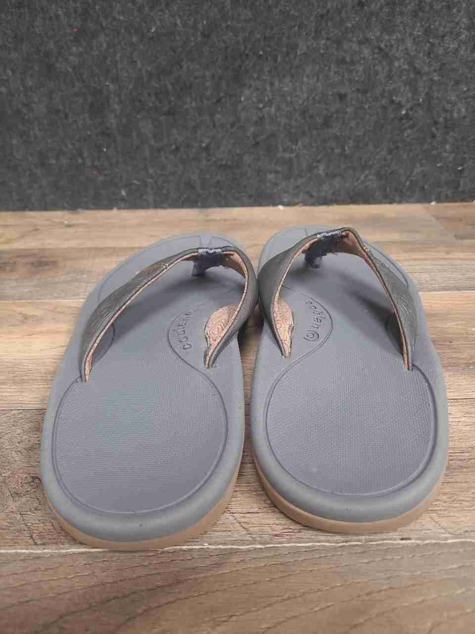 Cobian Sumo Sato Grey Charcoal Comfort Thong Flip Flop Sandals Size 9
