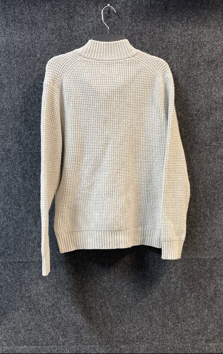 Old Navy Men's Grey Waffle Knit 3-Button Mock Neck Sweater Sz Medium