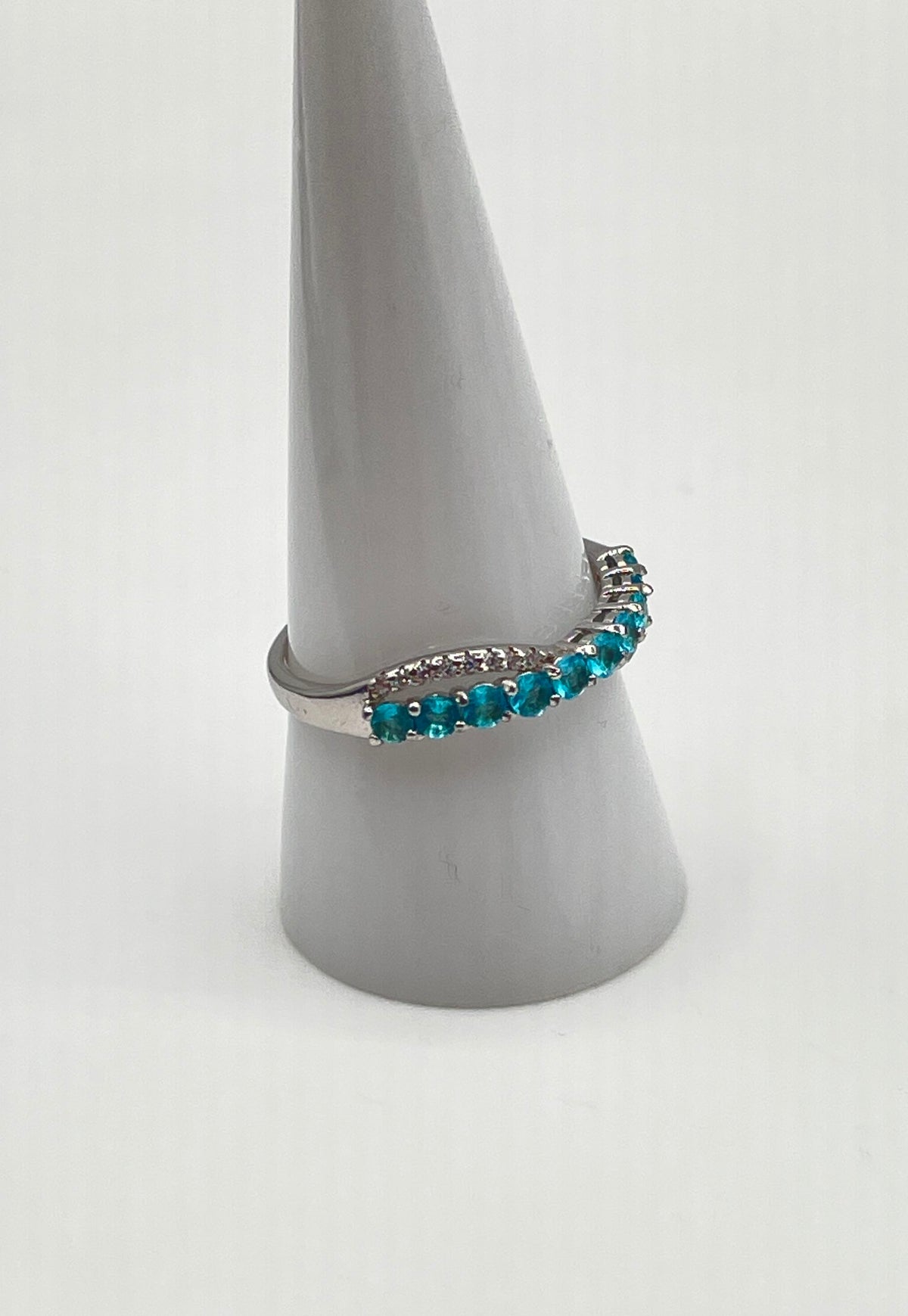 Bomb Party 925 Sterling Silver Blue & White CZ Crossover Twist Ring 2.1g