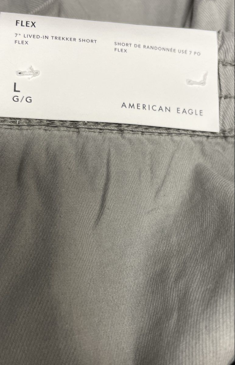 American Eagle Men's 7" Lived-In Trekker Short Flex Khaki NWT Size L