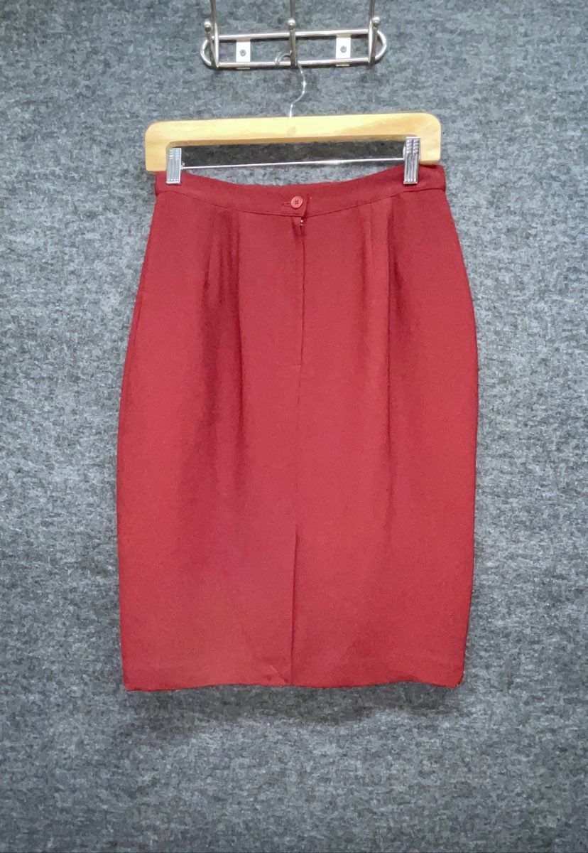 Larry Levine Women's Berry Plum Purple 2pc Skirt Suit Vintage Y2K NWT Sz 10