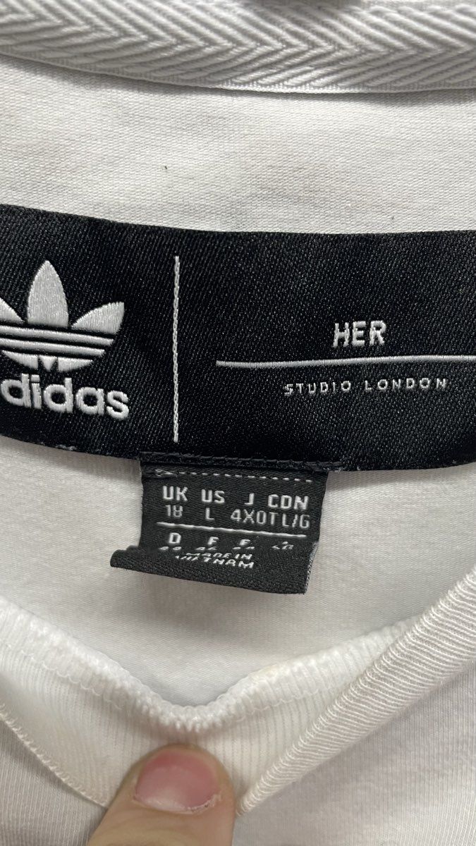 Adidas Originals Women's White Floral Trefoil Tee Size L