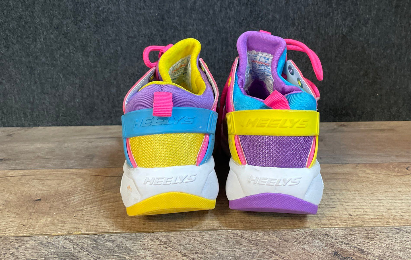 Heelys Force Pink Yellow Blue Multicolor Skate Shoes Youth Size 1