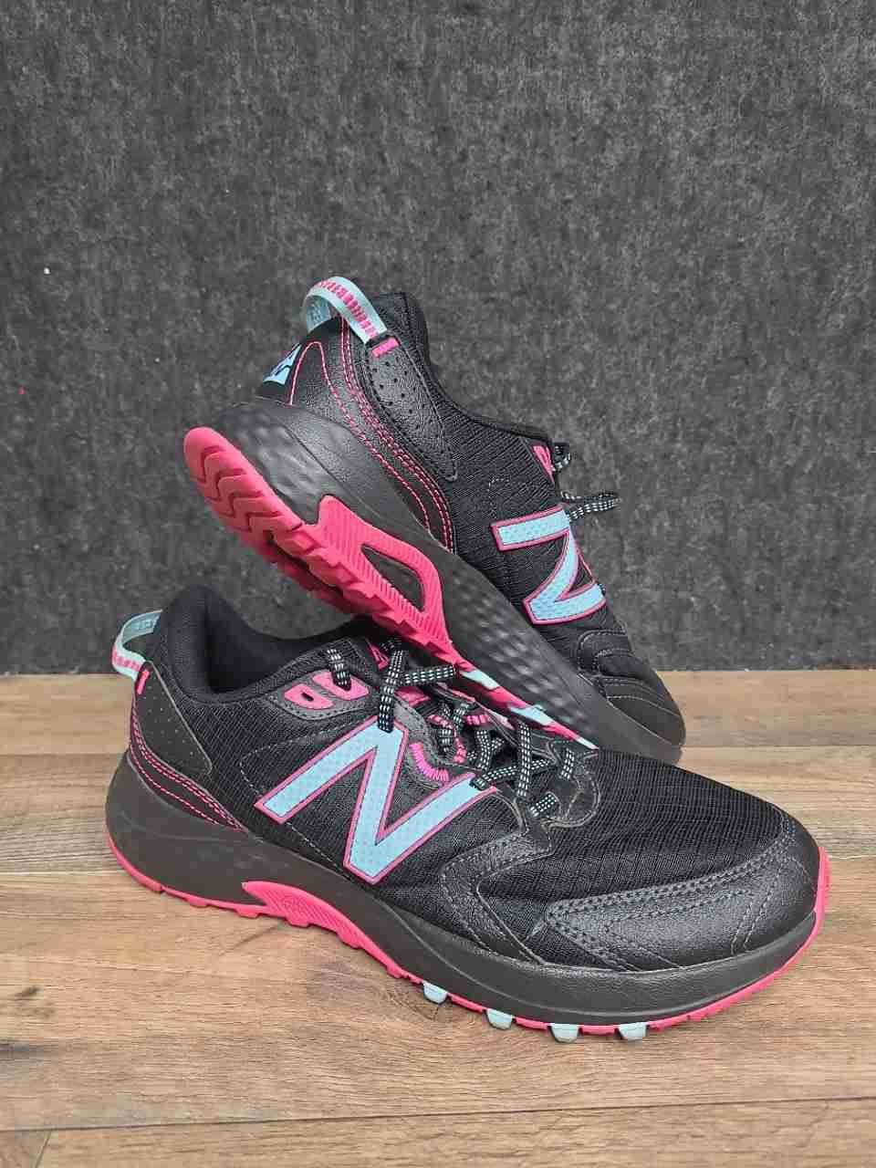 New Balance 410v7 Black Pink Blue Women's Trail Running Shoes Size 10