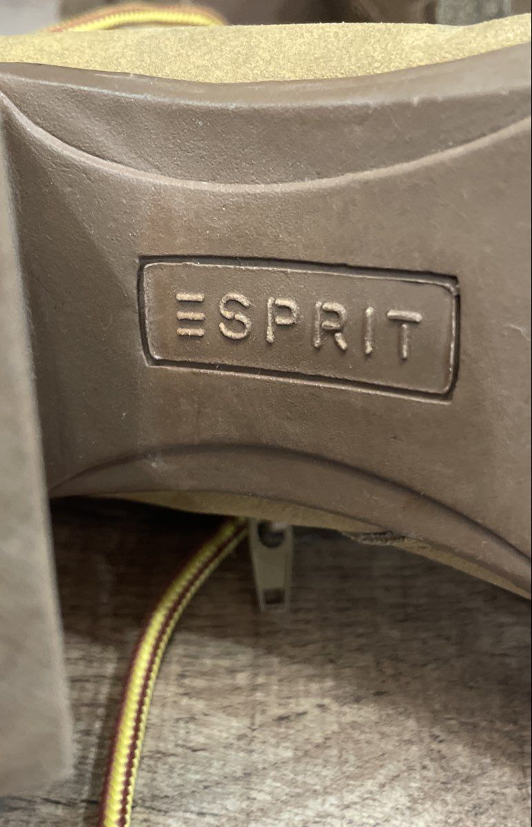 Esprit Hero-P Tan Faux Suede Lace Up Platform Ankle Boots Women's 9M