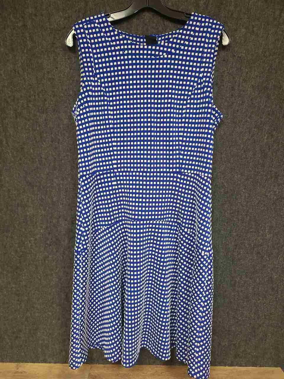 Tommy Hilfiger Women's Blue White Geometric Sleeveless Fit Flare Dress Sz 12