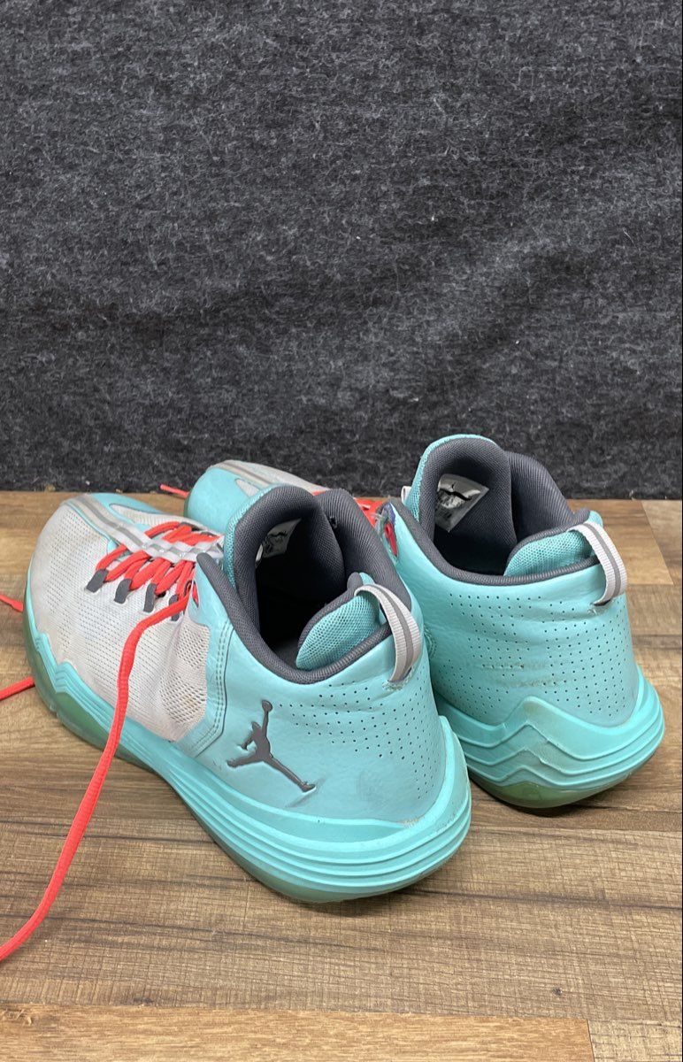 Jordan CP3.IX AE Hyper Turquoise Pure Platinum Basketball Shoes Size 10.5