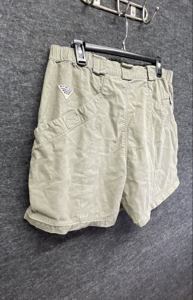 Vintage 90s Columbia PFG Men's Tan Mesh Cargo Performance Fishing Shorts Sz L