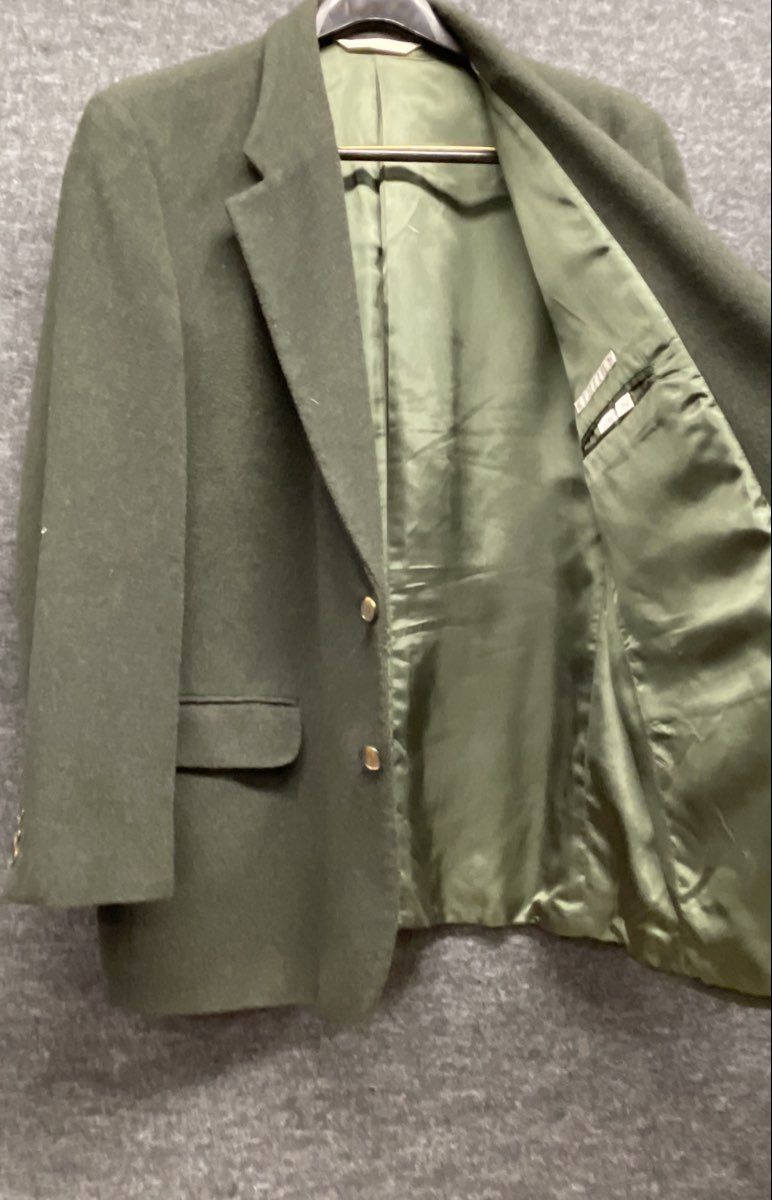 Perry Ellis Men's Green Wool Blend Two Button Blazer Sport Coat Size 42 Large