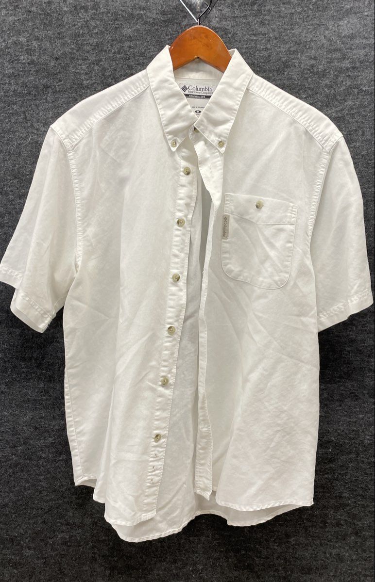 Columbia Men's White Short Sleeve Button Down Utility Shirt Sz M
