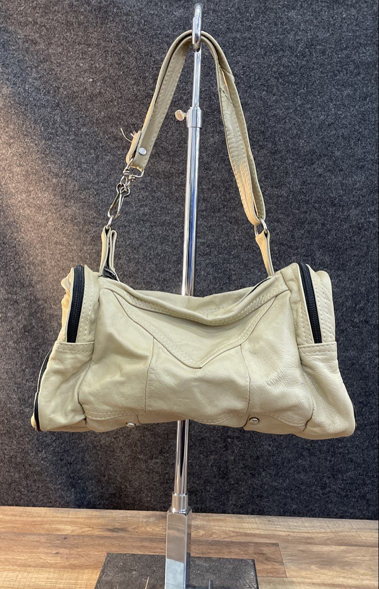 Vintage Cream Genuine Leather Utility Duffle Bag Hecho en Mexico