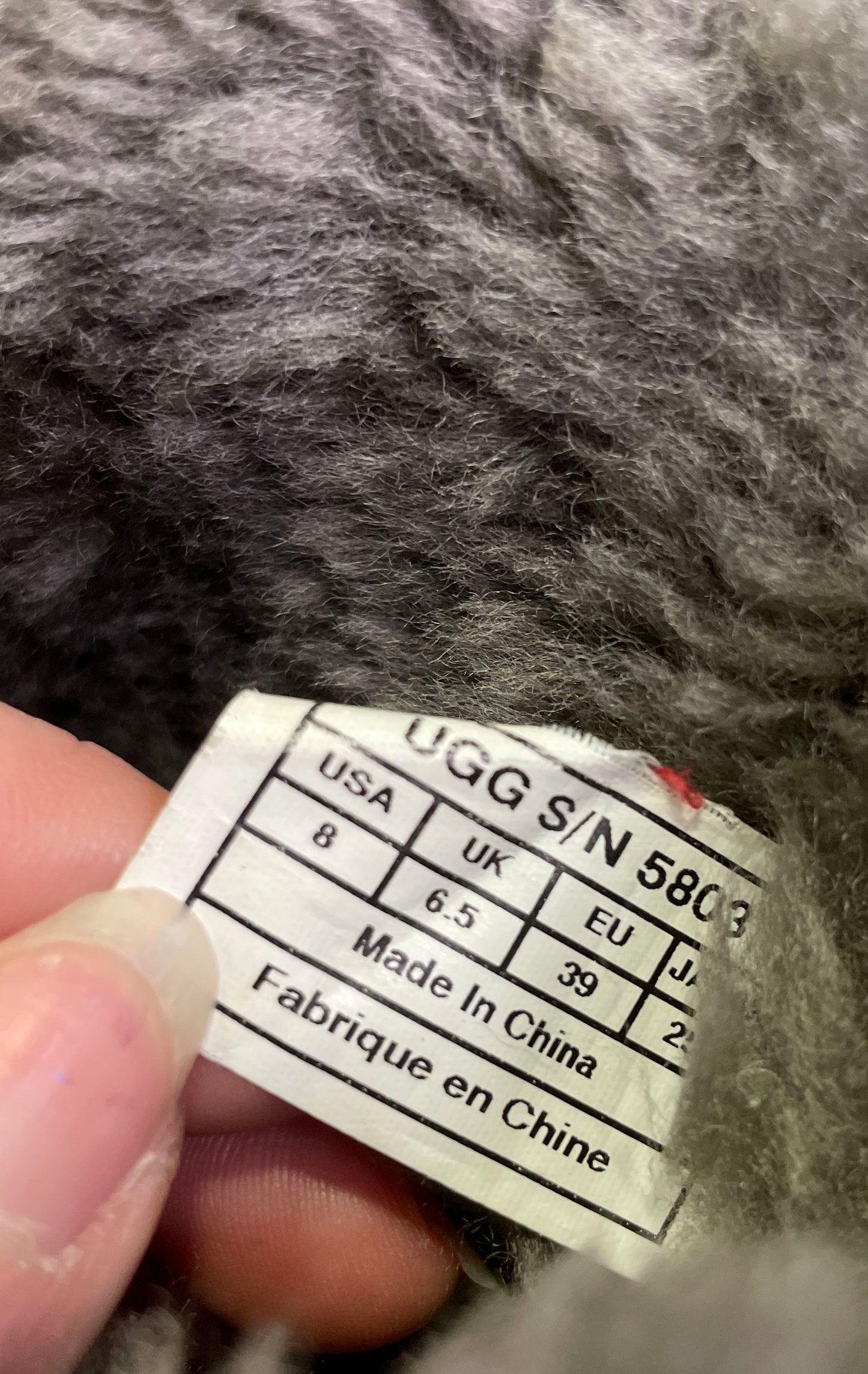 UGG Australia Bailey Button 5803 Grey Suede Sheepskin Boots Women's Size 8