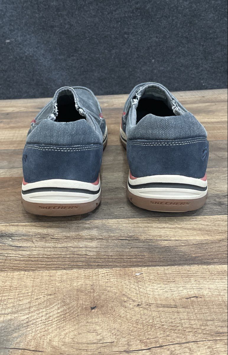 Skechers Relaxed Fit Superior Gains Navy Canvas Slip-on Shoes Men's Size 16
