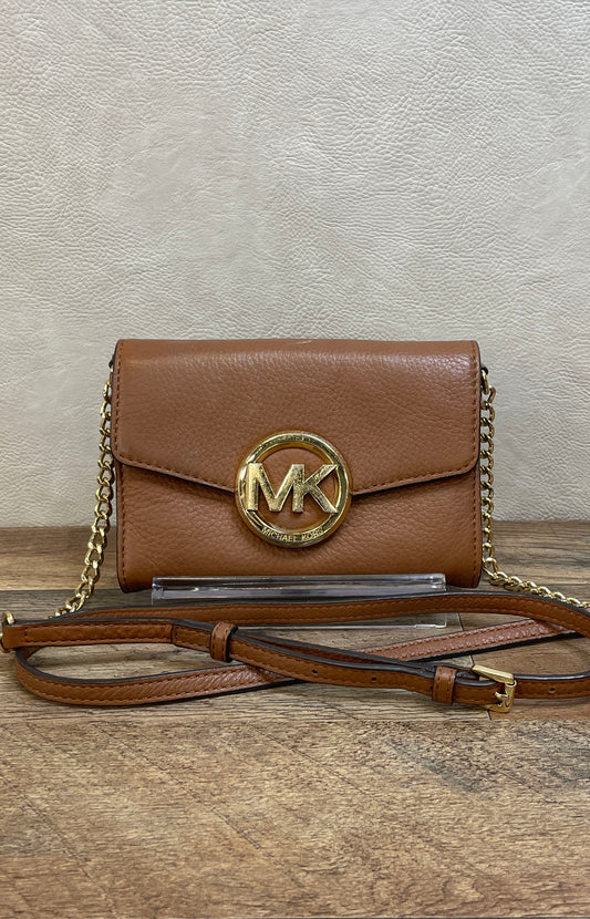 Michael Kors Brown Pebbled Leather Fulton Crossbody Bag Gold Hardware
