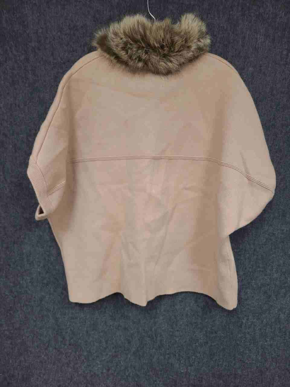 Dolce Cabo Women's Tan Knit Faux Fur Collar Poncho Cape Jacket Size M/L