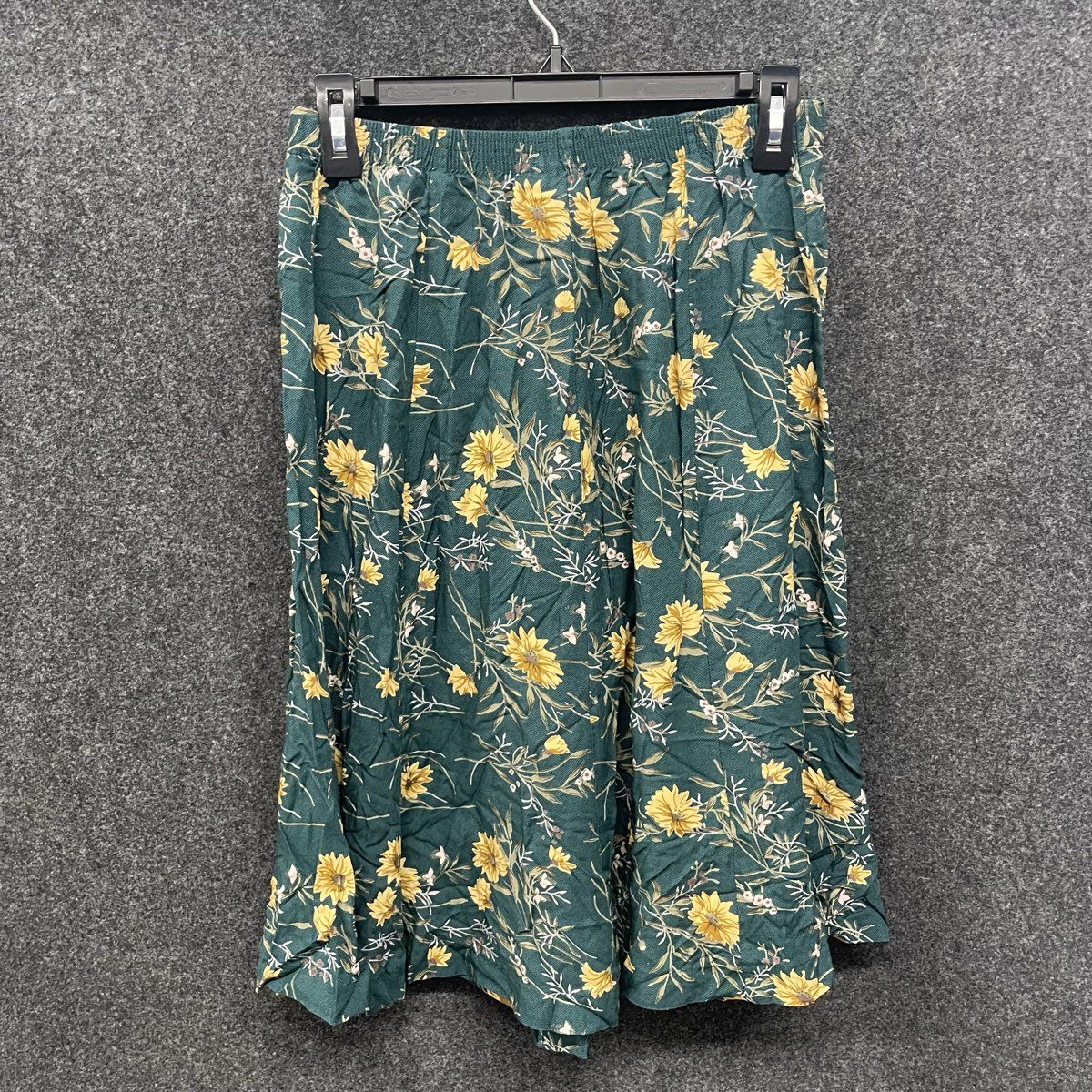 Alfred Dunner Women's Vintage 90s Floral Green Button Front Skirt Sz 8