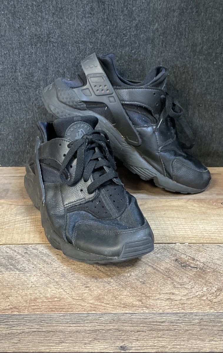 Nike Air Huarache Triple Black All Black Men's Lifestyle Sneakers Size 8
