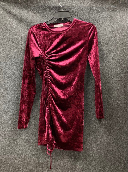 Live To Be Spoiled Women's Burgundy Crushed Velvet Ruched Bodycon Dress Sz S